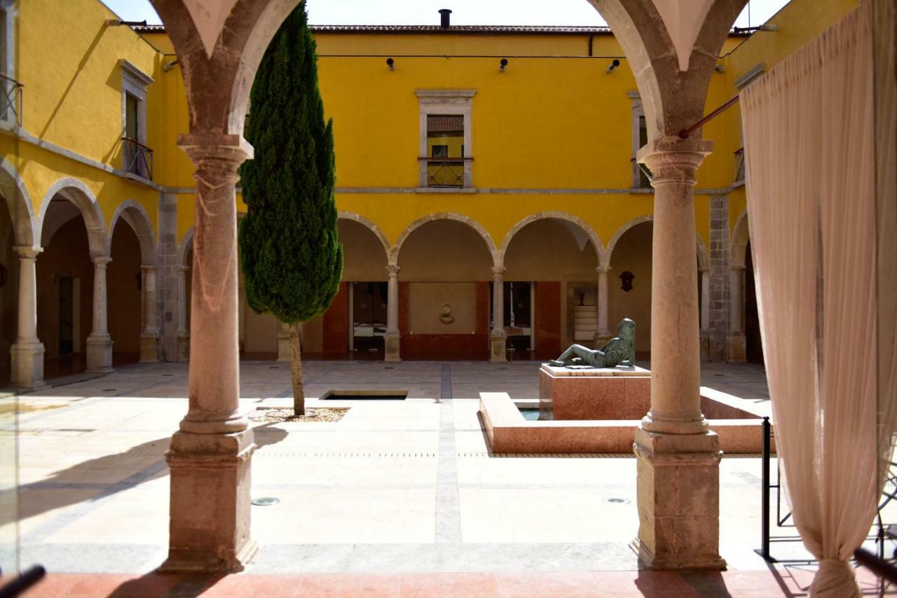 Pousada Convento De Тавира Экстерьер фото
