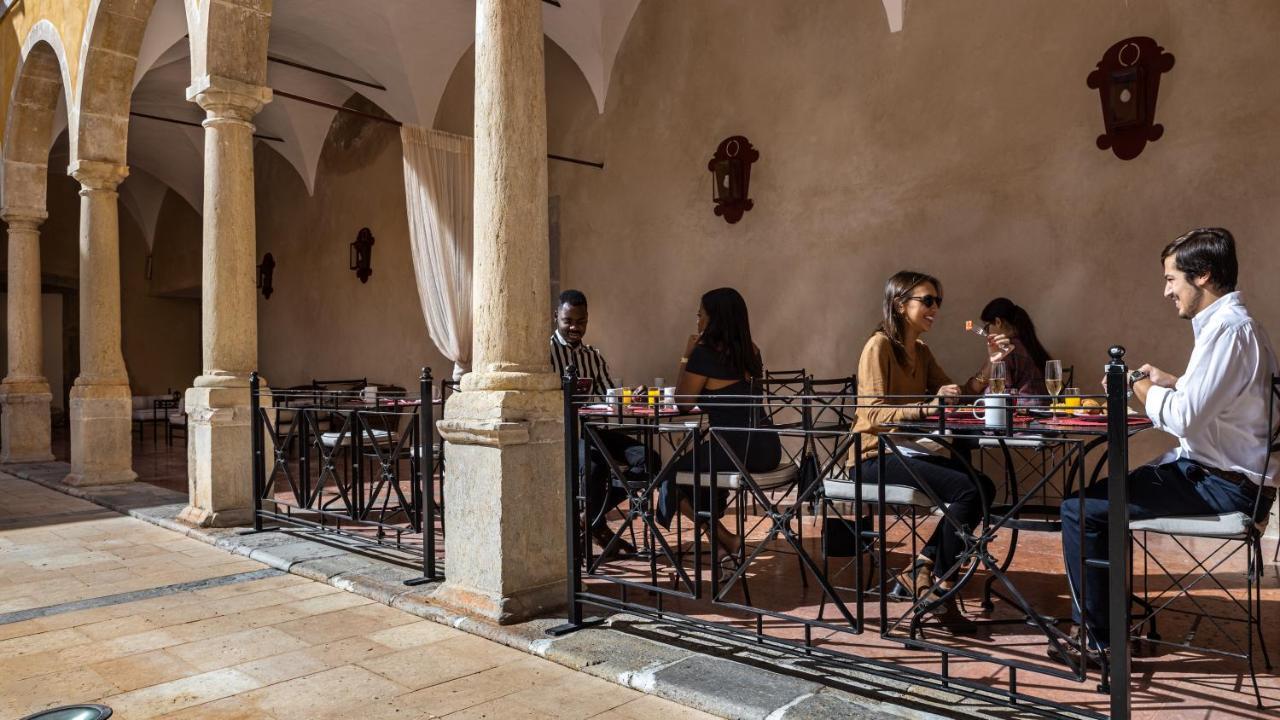 Pousada Convento De Тавира Экстерьер фото